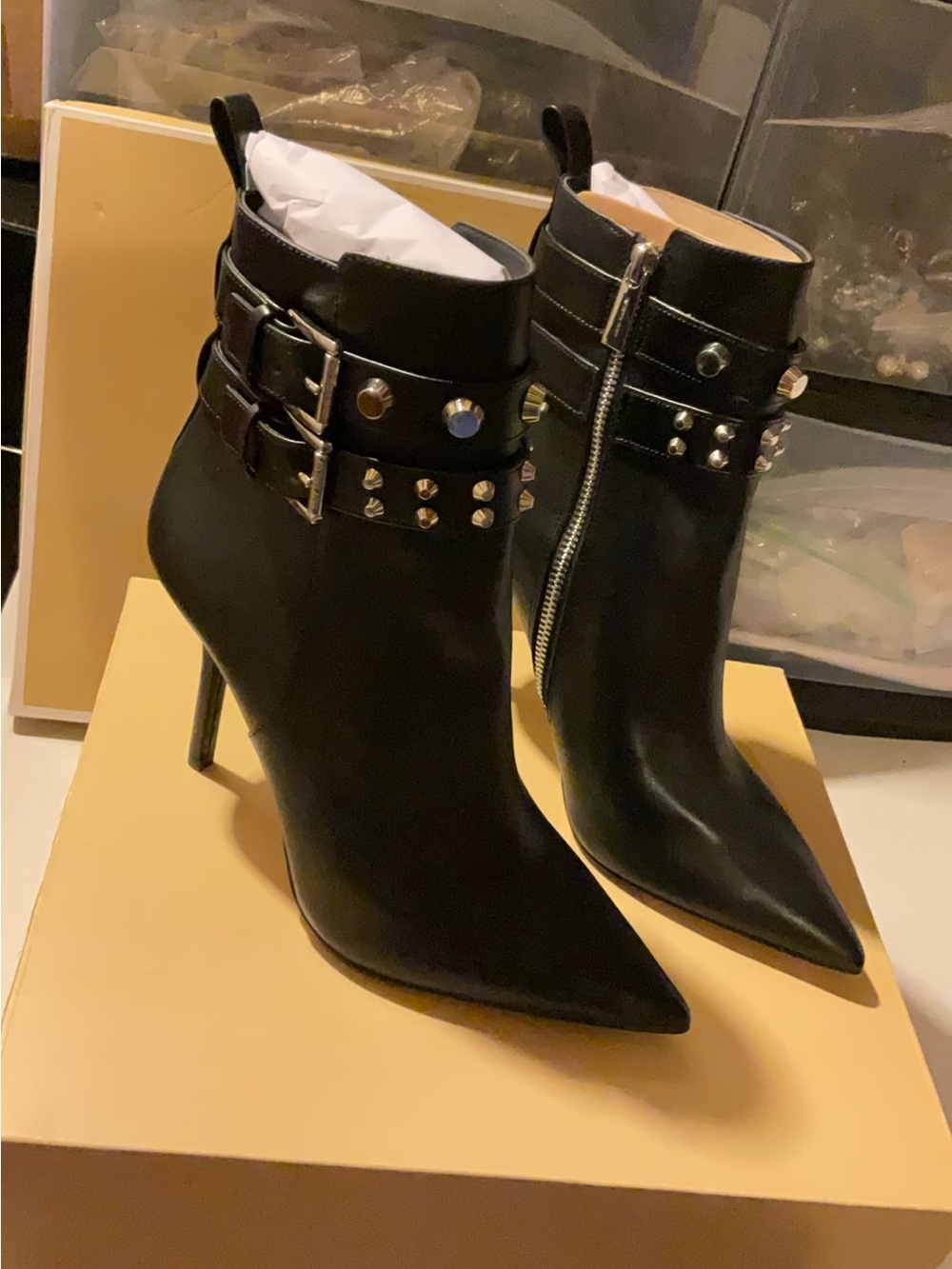 Michael Kors booties - Picture 8 of 16